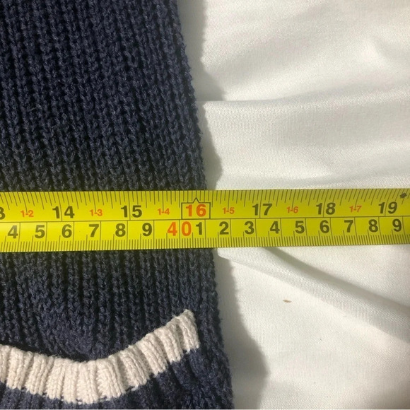 Aeropostale Coastal Grandma V-neck  Cardigan - Navy and White - 100% cotton - Picture 7 of 8